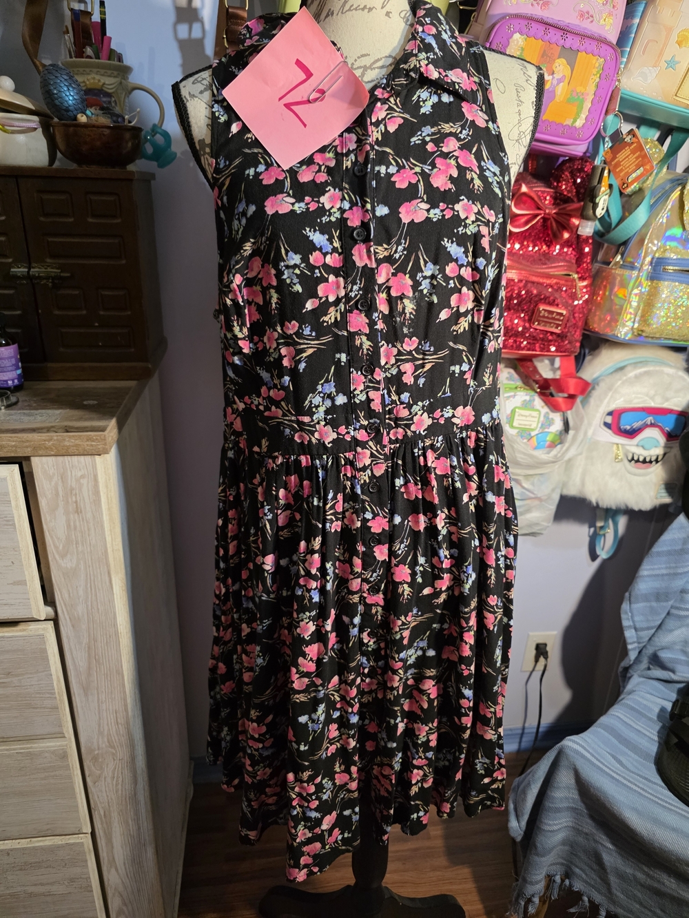 Torrid  Fit To Flare Black With Floral Print Size 1 Dress